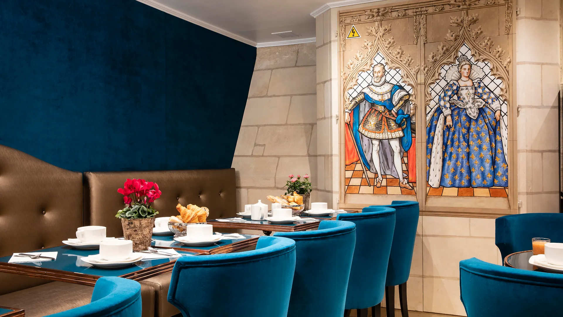 Henri Iv Hotel Paris