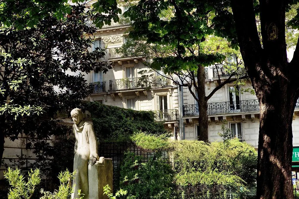 Henri Iv Hotel 4*
